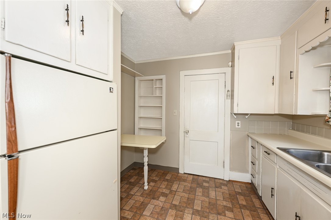 1253 Dietz Avenue Akron OH 44301