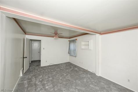 1253 Dietz Avenue Akron OH 44301