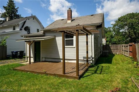 1253 Dietz Avenue Akron OH 44301