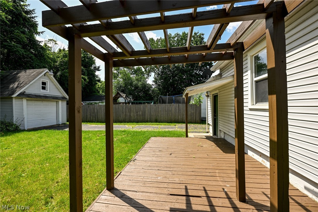 1253 Dietz Avenue Akron OH 44301
