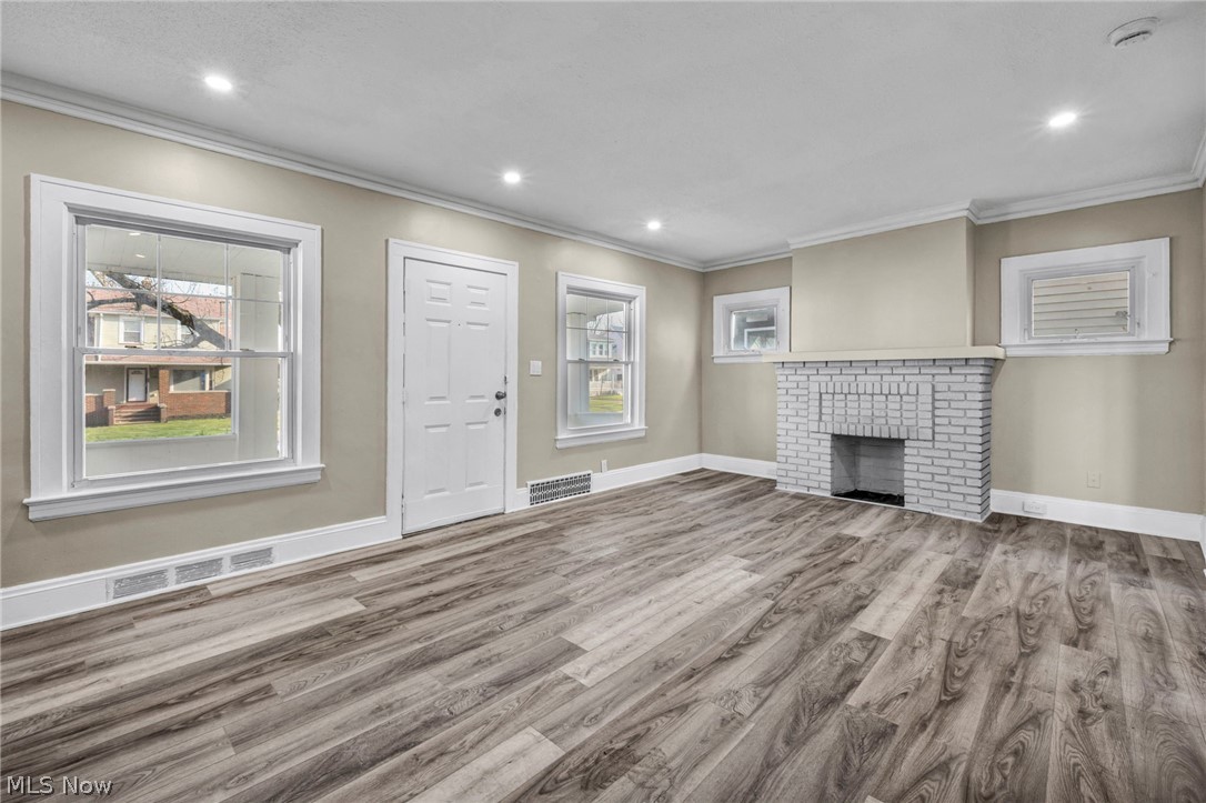 13620 S Parkway Drive Garfield Heights OH 44105