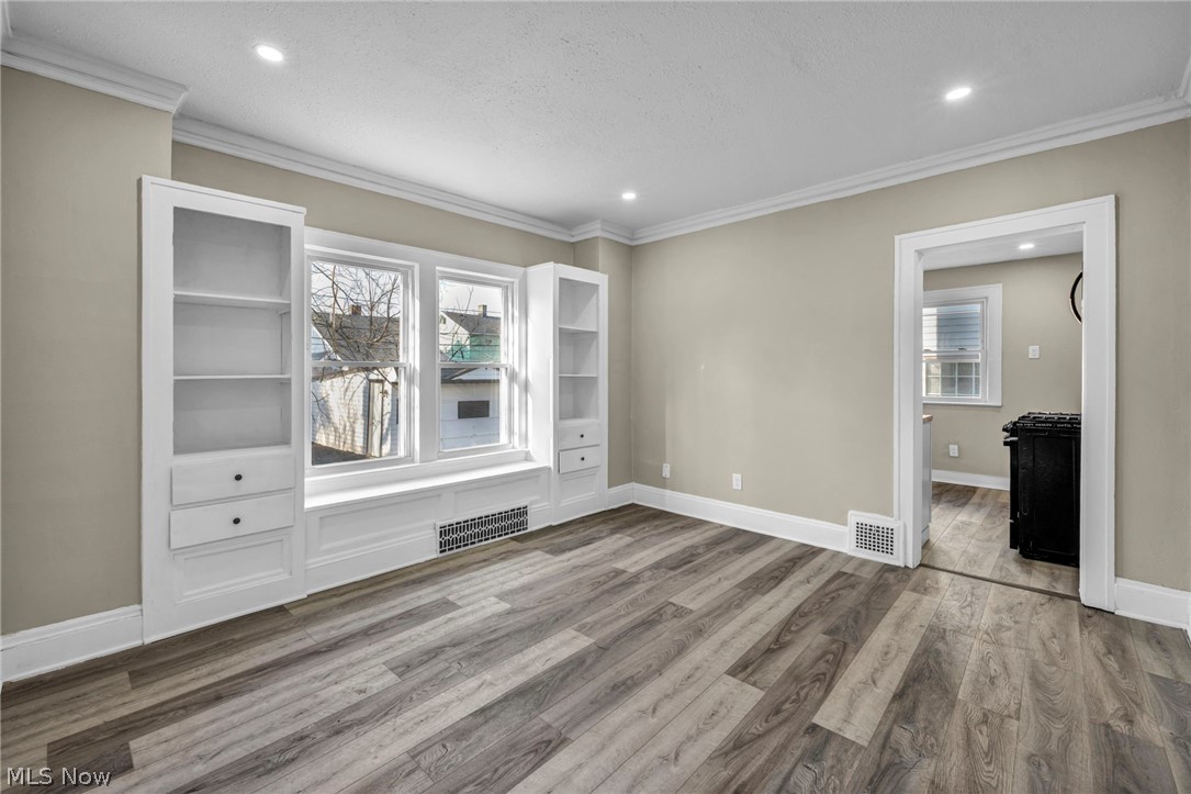 13620 S Parkway Drive Garfield Heights OH 44105