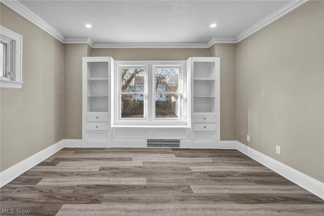 13620 S Parkway Drive Garfield Heights OH 44105
