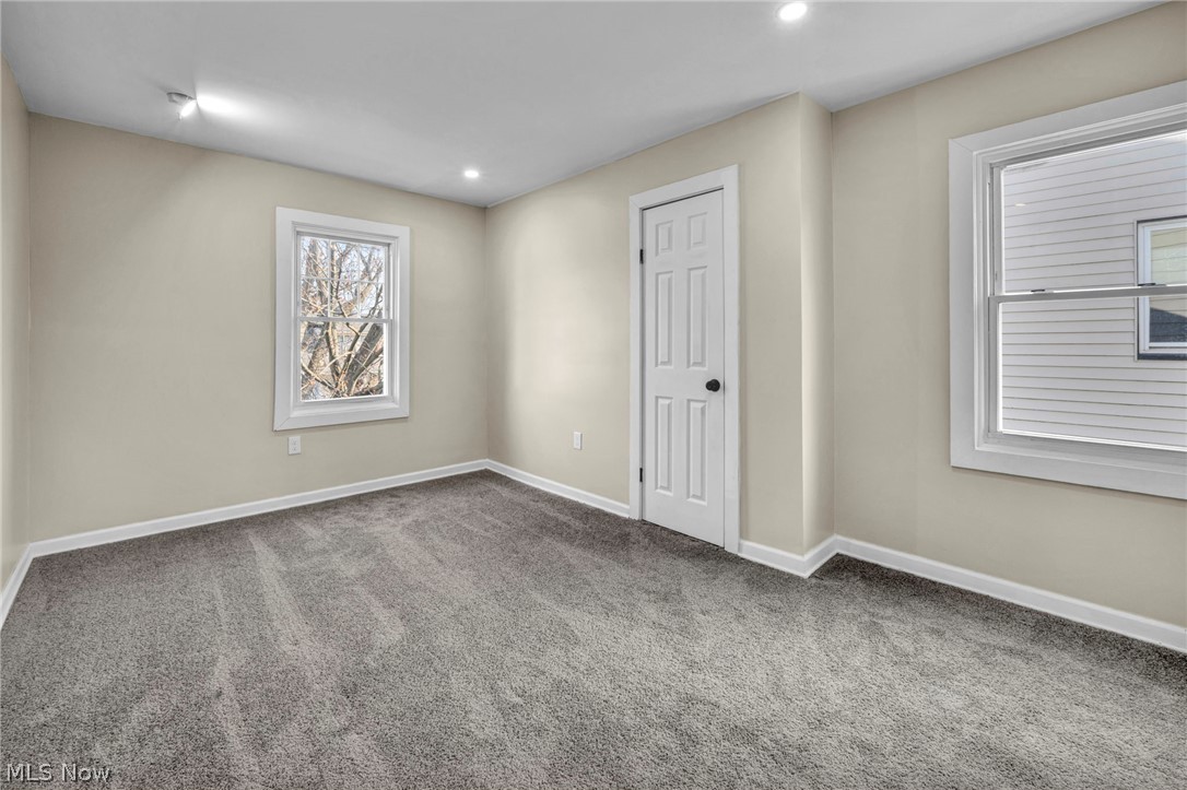 13620 S Parkway Drive Garfield Heights OH 44105