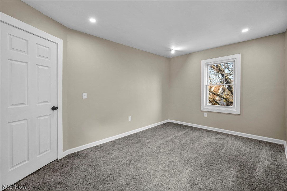13620 S Parkway Drive Garfield Heights OH 44105