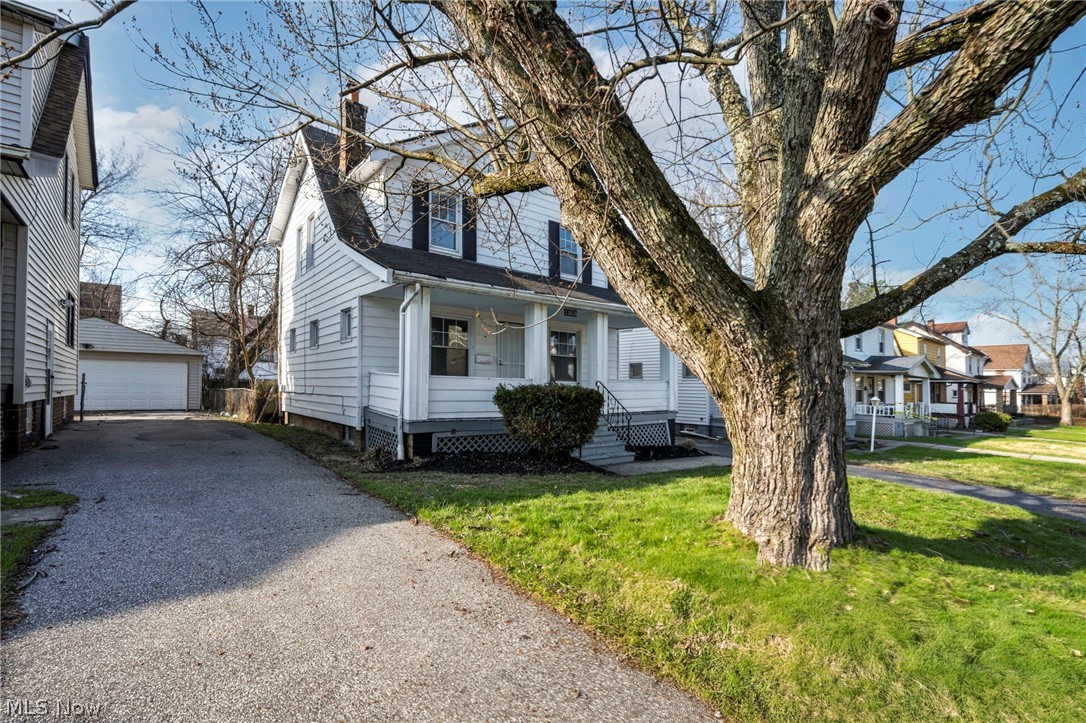 13620 S Parkway Drive Garfield Heights OH 44105
