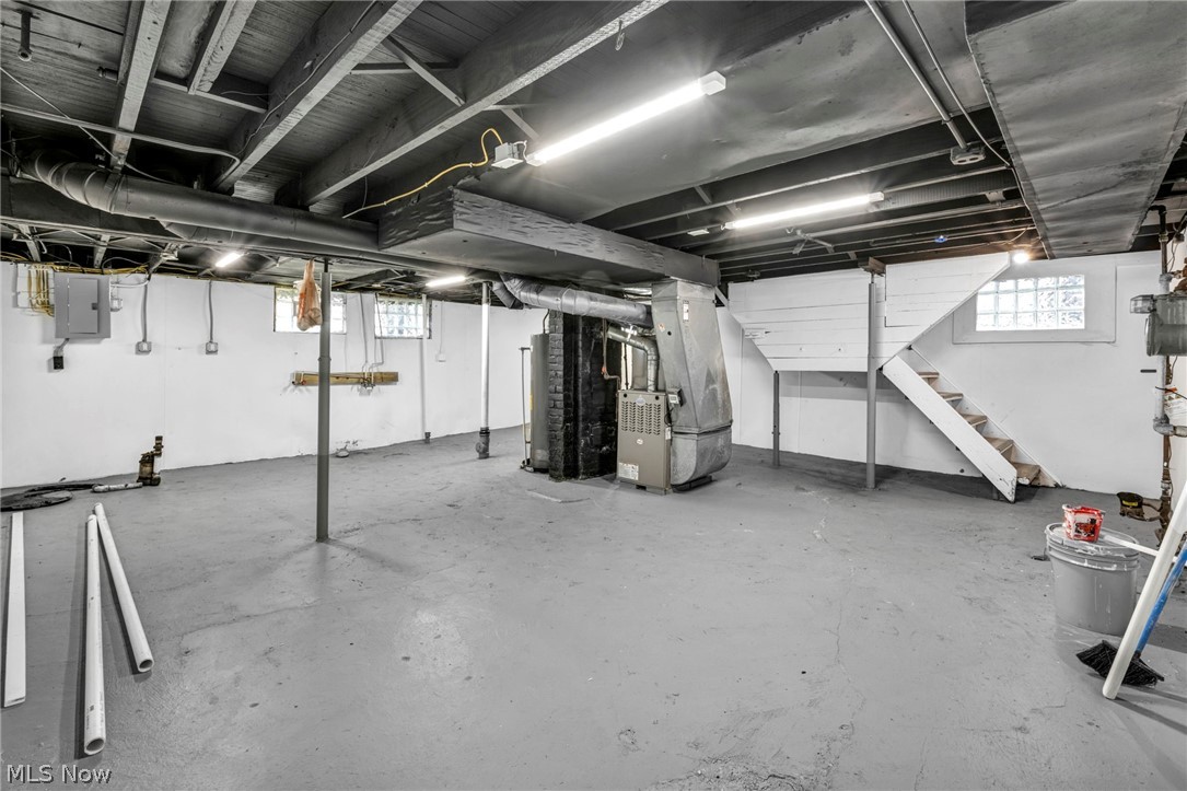 13620 S Parkway Drive Garfield Heights OH 44105
