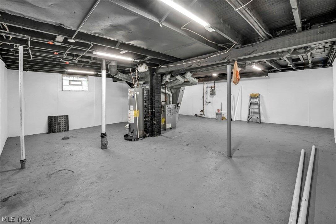 13620 S Parkway Drive Garfield Heights OH 44105