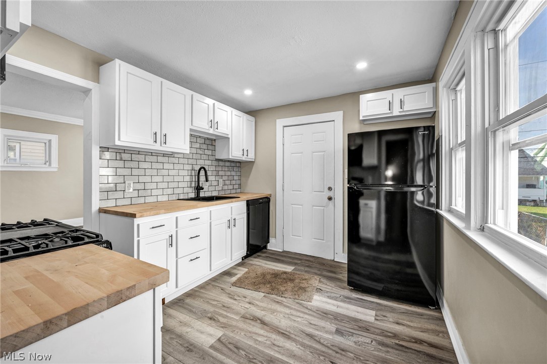 13620 S Parkway Drive Garfield Heights OH 44105