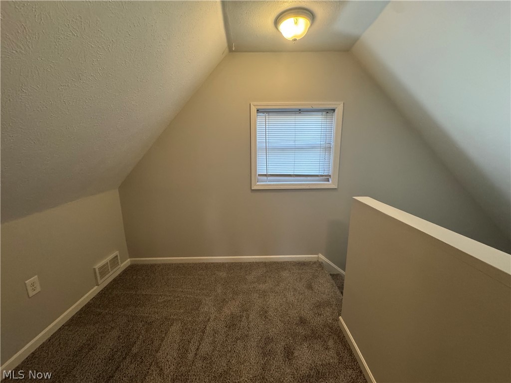 2044 Halstead Lakewood OH 44107