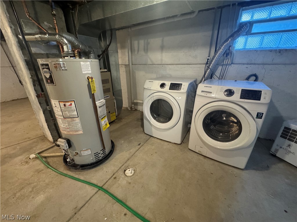 2044 Halstead Lakewood OH 44107
