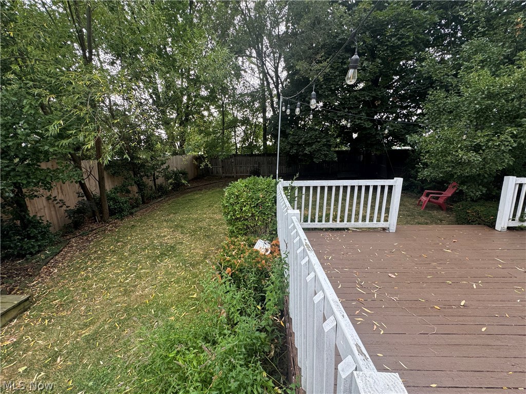 2044 Halstead Lakewood OH 44107