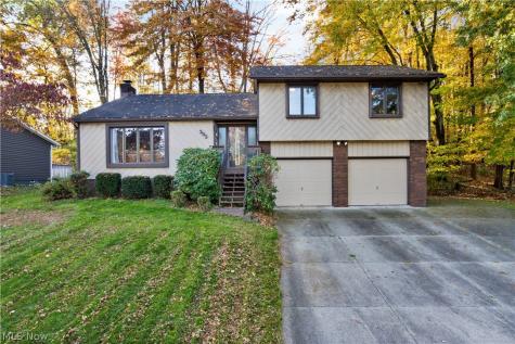 392 Derbyshire Road Akron OH 44319