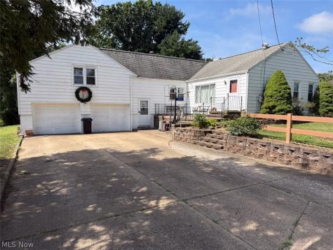 3815 Hazelbrook Street SW Massillon OH 44646