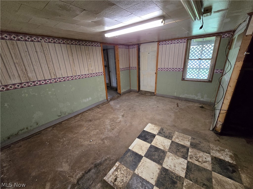 54 April Street Dillonvale OH 43917