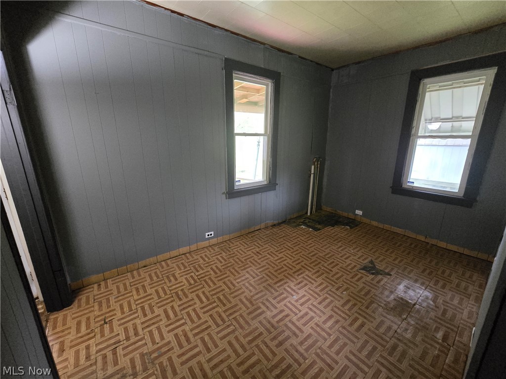 54 April Street Dillonvale OH 43917