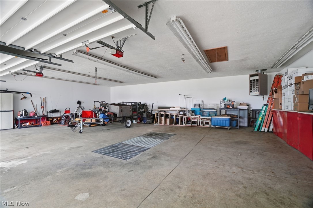 175 Henn Hyde Road NE Howland OH 44484