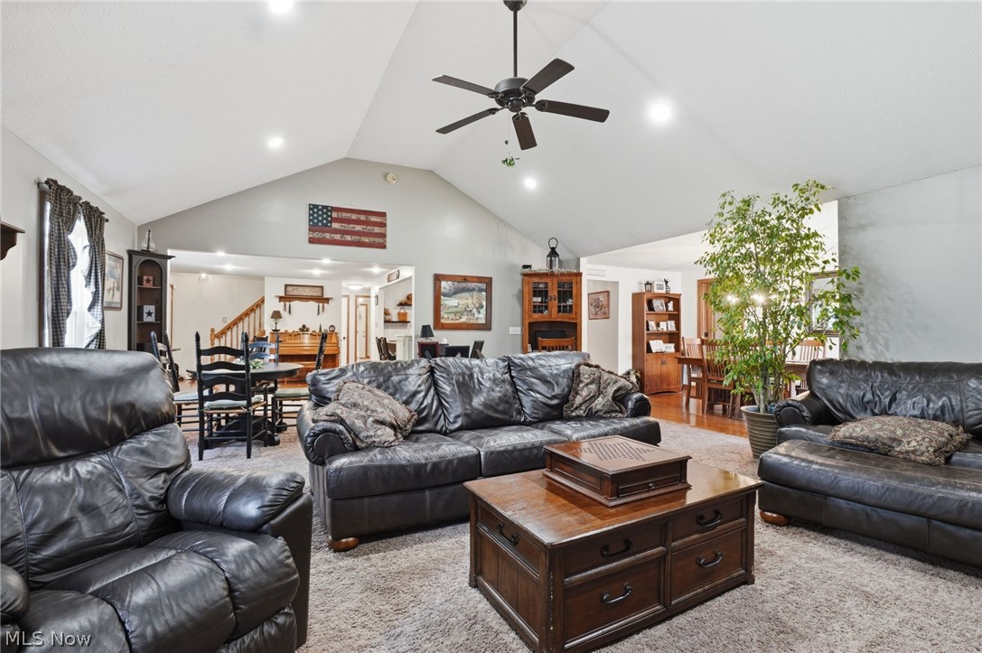 175 Henn Hyde Road NE Howland OH 44484