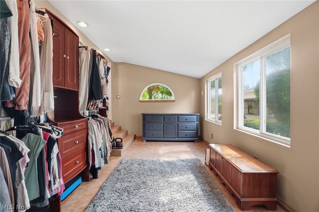 175 Henn Hyde Road NE Howland OH 44484