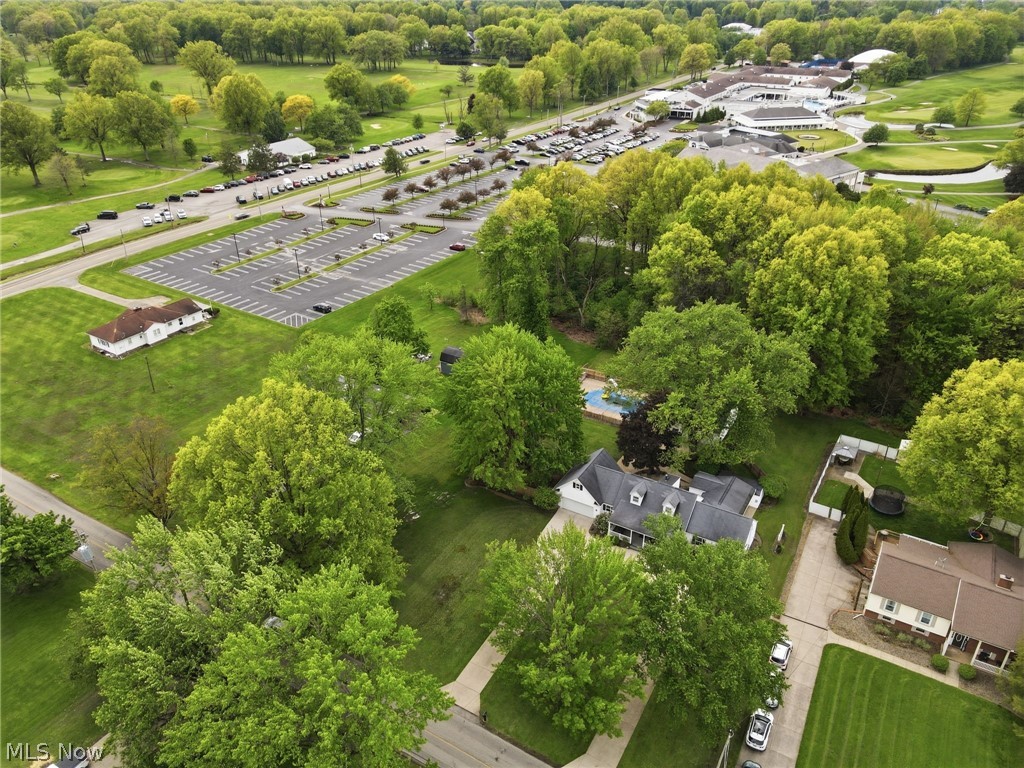 175 Henn Hyde Road NE Howland OH 44484