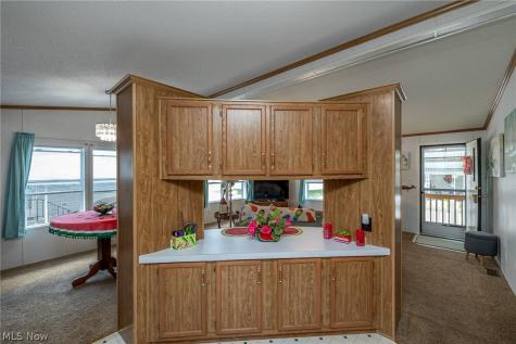 10 Cherry Lane Olmsted Twp OH 44138
