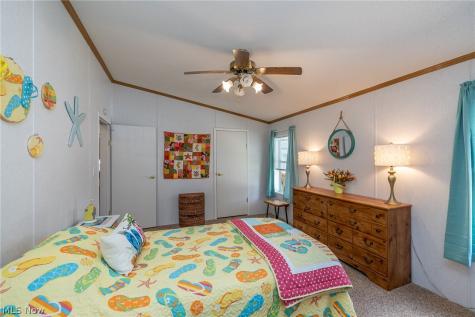 10 Cherry Lane Olmsted Twp OH 44138