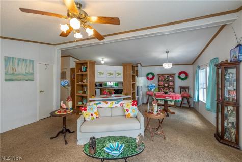 10 Cherry Lane Olmsted Twp OH 44138