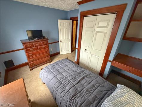 355 Kenyon Avenue Elyria OH 44035