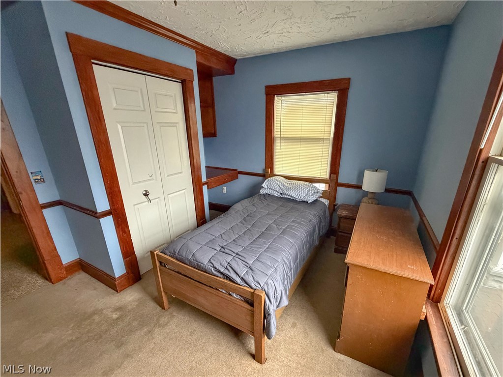 355 Kenyon Avenue Elyria OH 44035