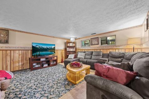 12214 Vince Drive Doylestown OH 44230