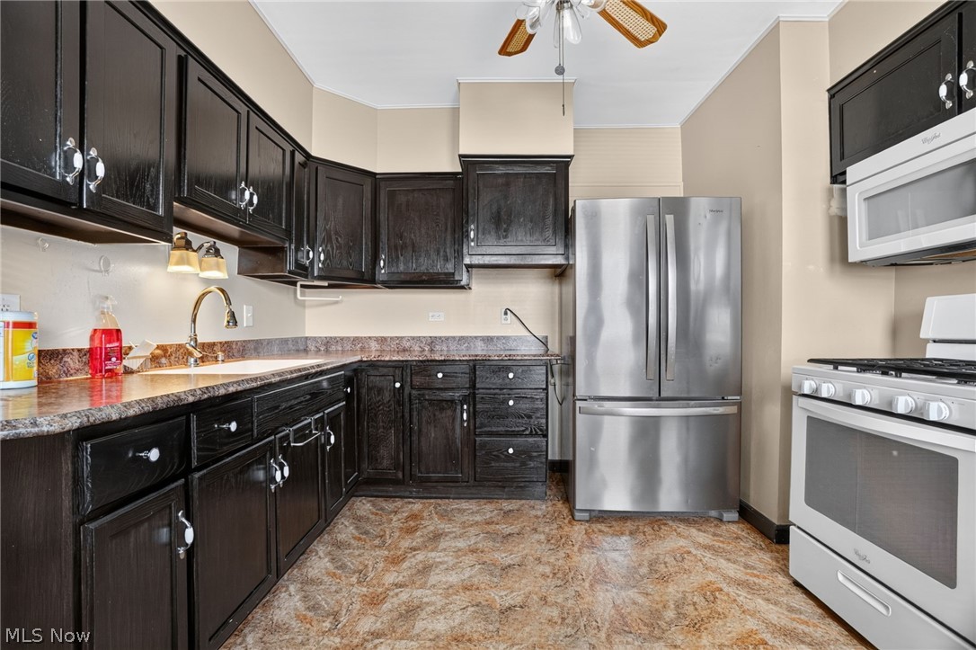 3401 W 94 Street Cleveland OH 44102