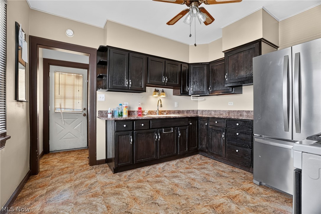 3401 W 94 Street Cleveland OH 44102
