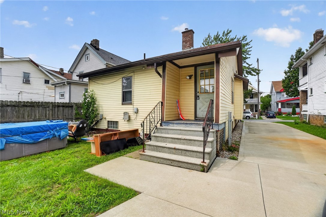 3401 W 94 Street Cleveland OH 44102