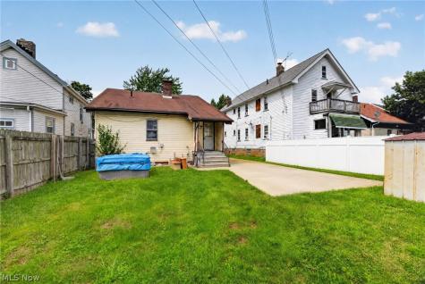 3401 W 94 Street Cleveland OH 44102