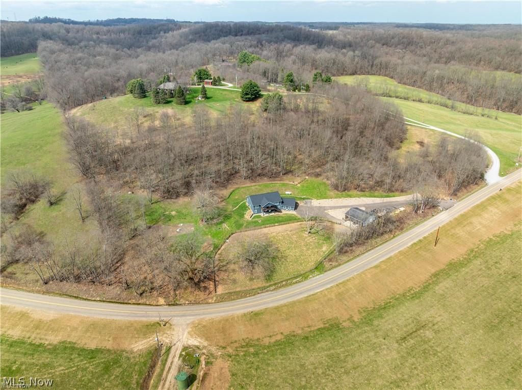 7528 Dover Zoar Road NE Dover OH 44622