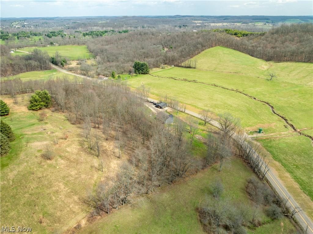 7528 Dover Zoar Road NE Dover OH 44622