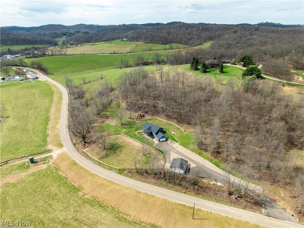 7528 Dover Zoar Road NE Dover OH 44622