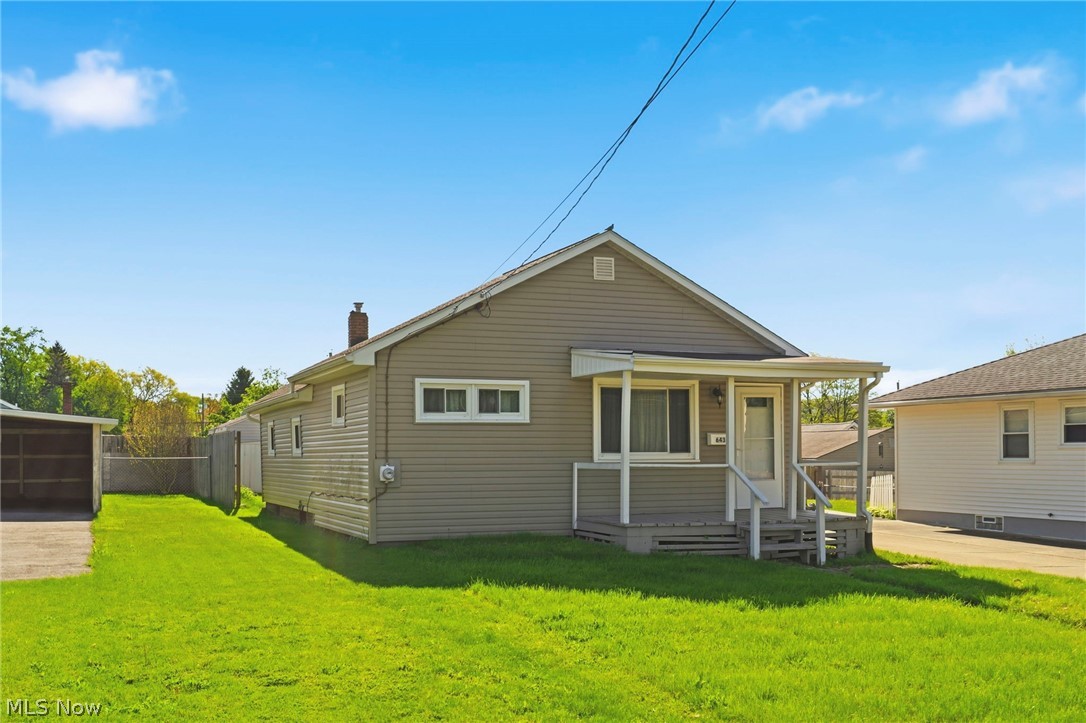643 Stevenson Avenue Akron OH 44312