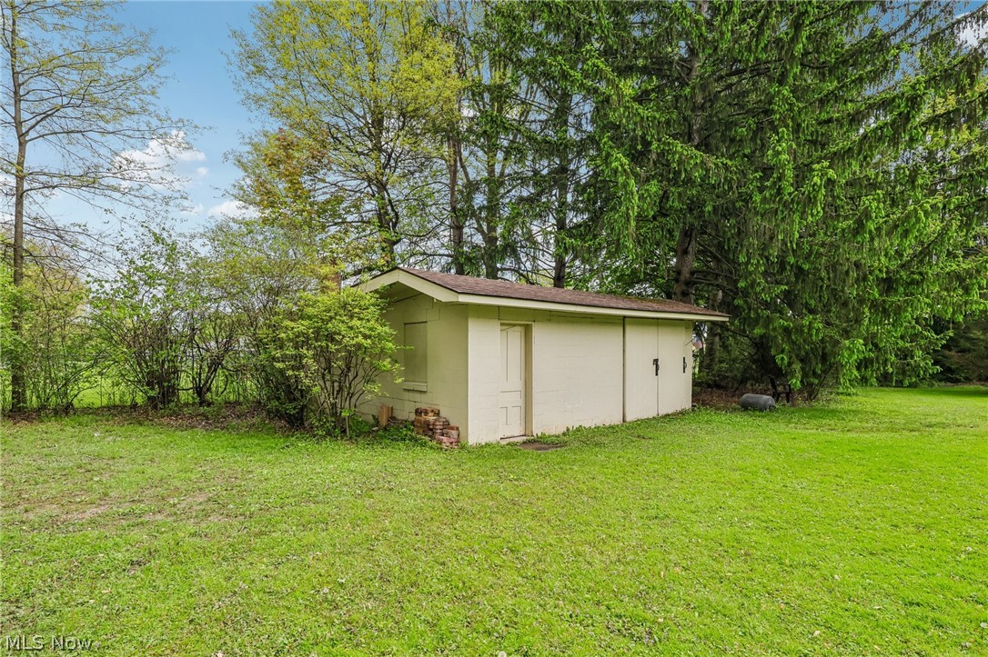2726 Stillwagon Road Niles OH 44446