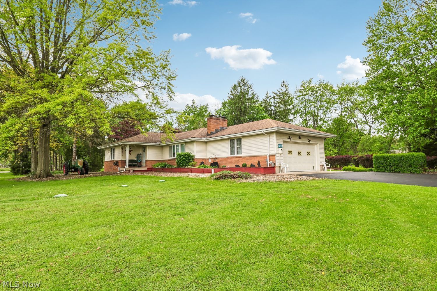 2726 Stillwagon Road Niles OH 44446