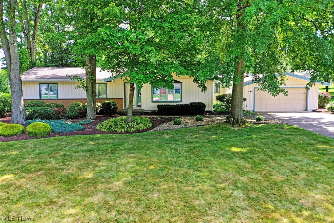 221 Southview Road Canfield OH 44406