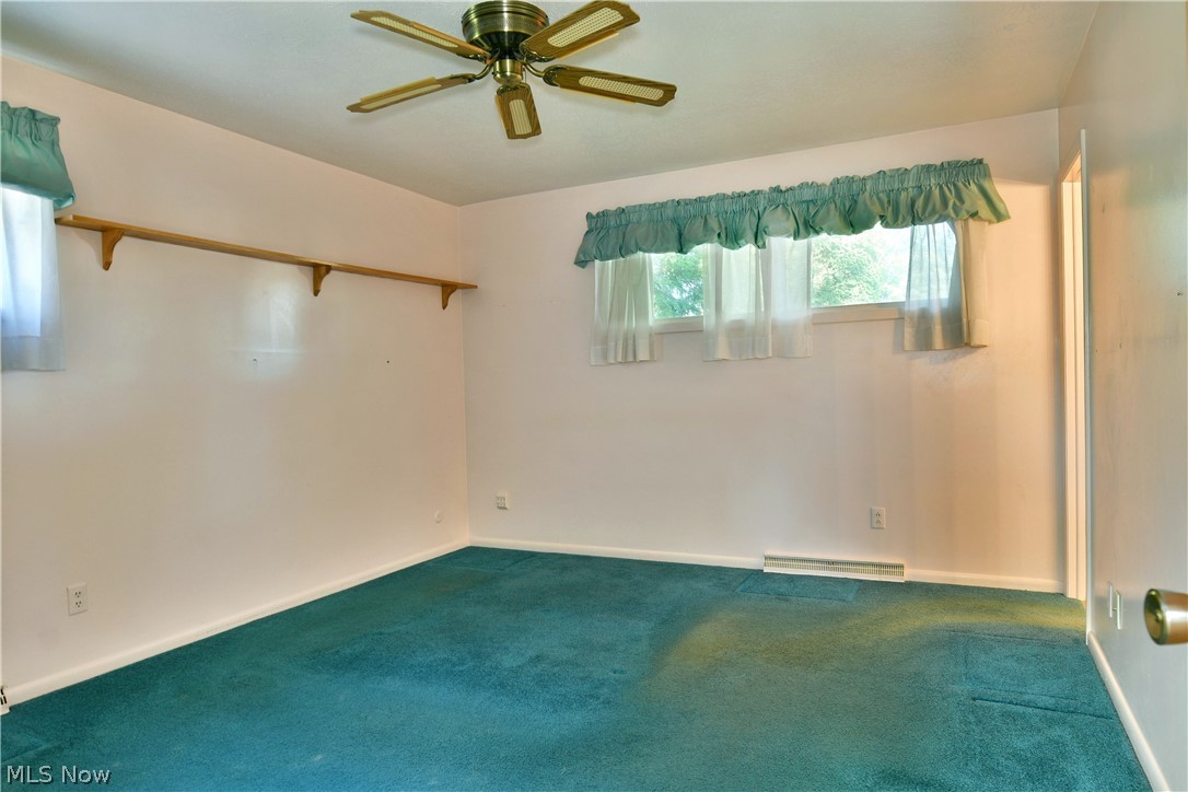 221 Southview Road Canfield OH 44406