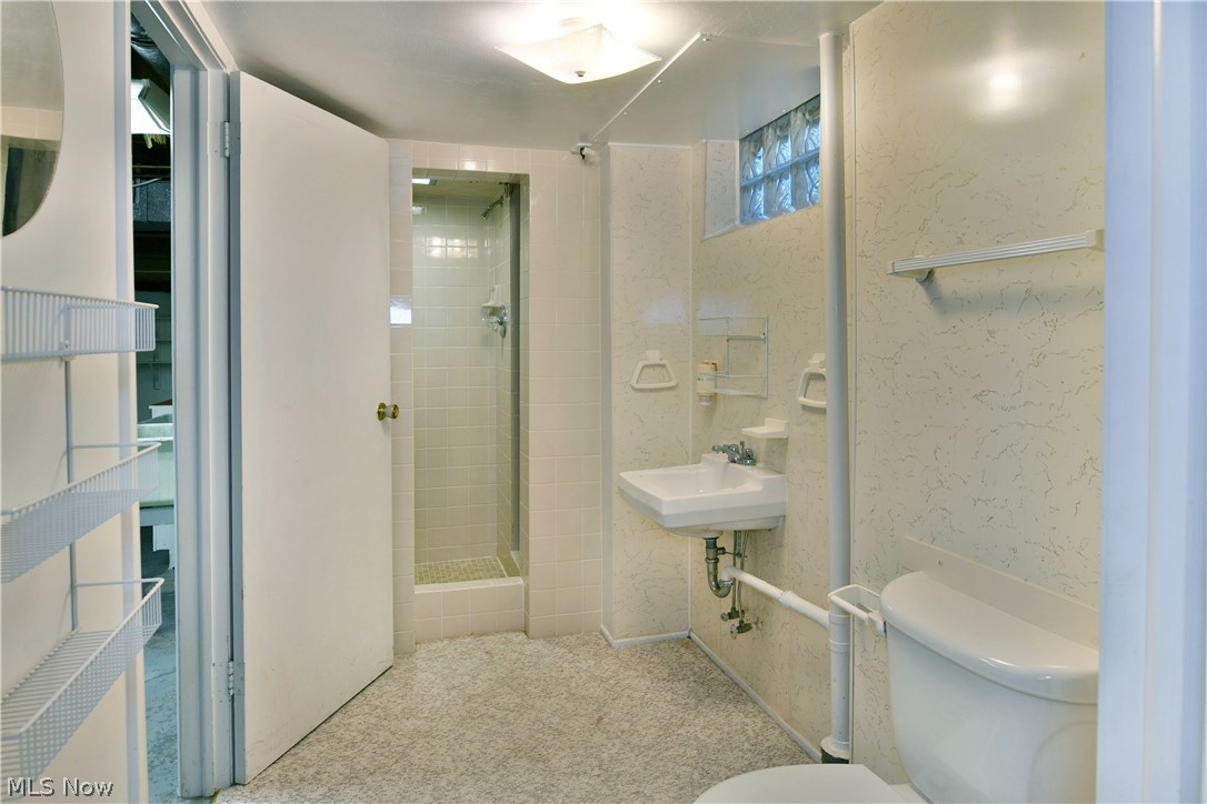 221 Southview Road Canfield OH 44406
