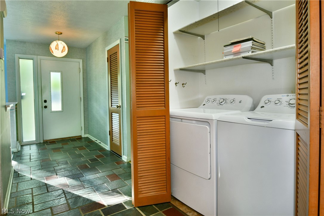 221 Southview Road Canfield OH 44406