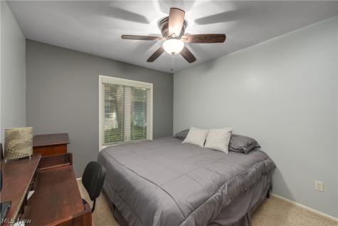 5920 Mills Creek Lane North Ridgeville OH 44039