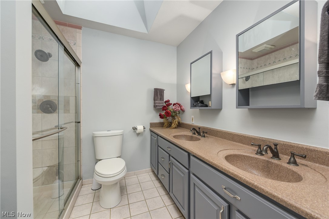 5920 Mills Creek Lane North Ridgeville OH 44039