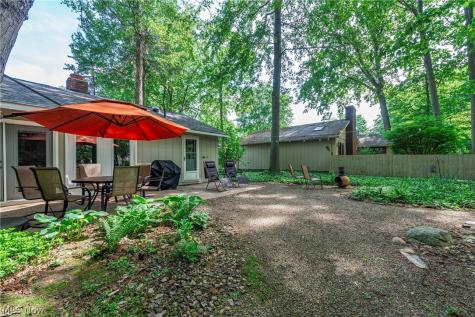 5920 Mills Creek Lane North Ridgeville OH 44039