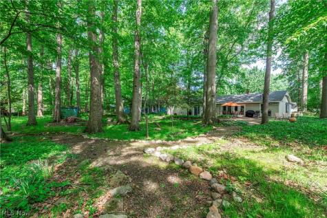 5920 Mills Creek Lane North Ridgeville OH 44039