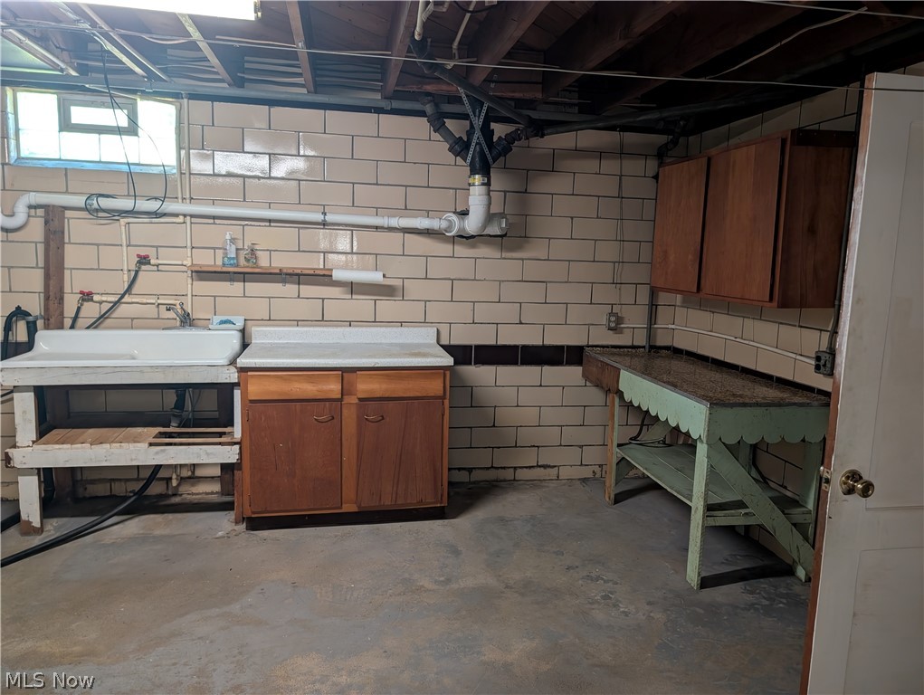 295 N Church Street Dalton OH 44618