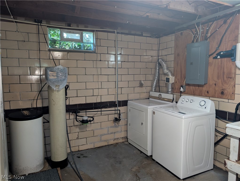 295 N Church Street Dalton OH 44618
